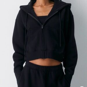 Aritzia Boyfriend Boxy Zip Hoodie